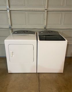 Kenmore Heavy Duty Super Capacity Washer And Electric Dryer Set like new