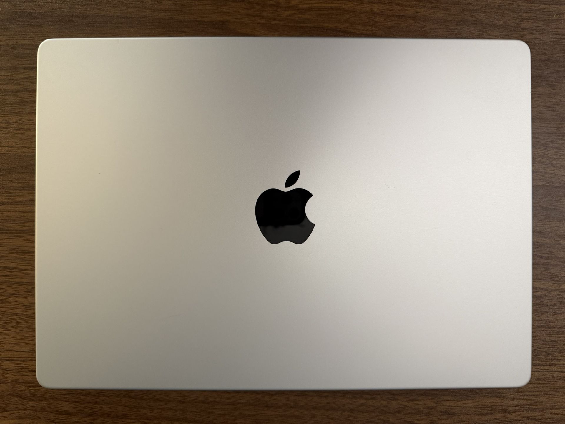 14 Inch M2 Pro MacBook Pro (16RAM, 1Tb SSD)