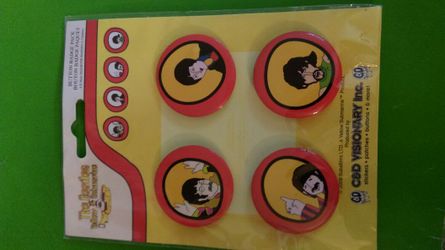 New Beatles Yellow Submarine Pins/buttons