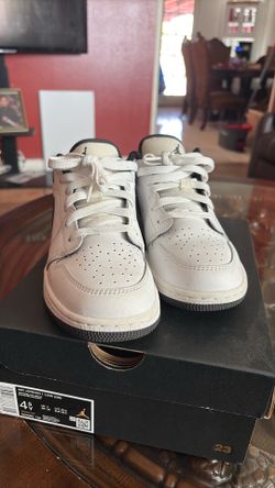 Jordan 1 low