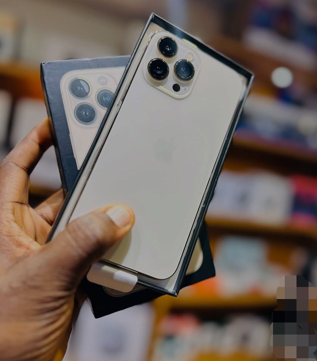 iPhone 13 Pro Max Unlocked With Warranty