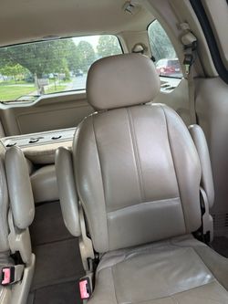 Tan Leather Captain's Chair Auto Seat
