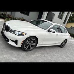 2019 BMW 330i