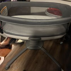 Chicco Close To You Basinet -$100 Obo- Need Gone ASAP