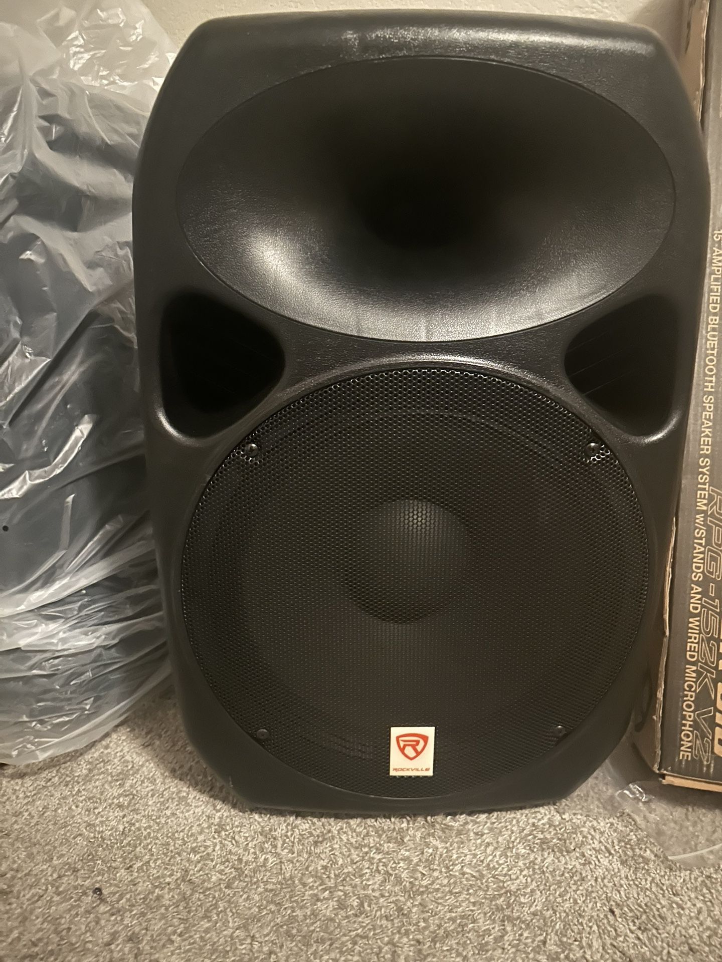 Rockville (2) 12" Powered Speakers+Stands w/Bluetooth For Backyard Movie Theater $299.95 Rockville Audio Now selling for no less than $200 in cash. Th