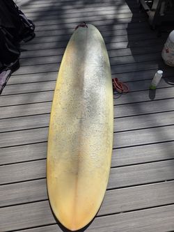 Surfboard.  Short 6'2