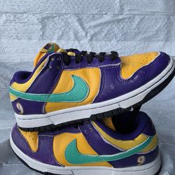 Nike Dunk Low Women’s - Size 5.5 - Custom Lakers Colorway
