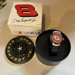 Dale Earnhardt Jr #8 Nascar Drivers Watch In Tire Tin Game Time 2004 New Unused