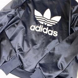 Adidas sweater