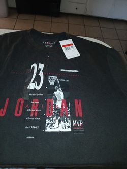 Jordan Reissue Tee  Size :Large 25