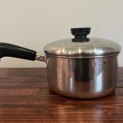 Revere Ware 1801 1 1/2 Qt Pan Pot Saucepan Cooking USA Cooper Clad Vintage Retro
