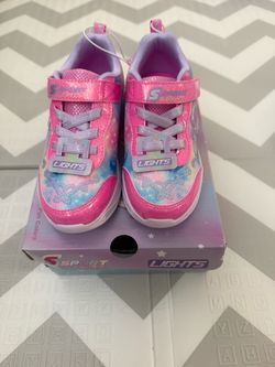 Skechers Girls' Infinite Heart Lights