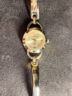 Gruen Diamond Quartz Ladies Watch Gold