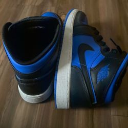 Size 7 Jordan 1