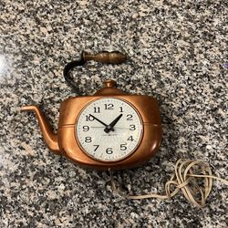 General Electric Tea Pot Clock 
