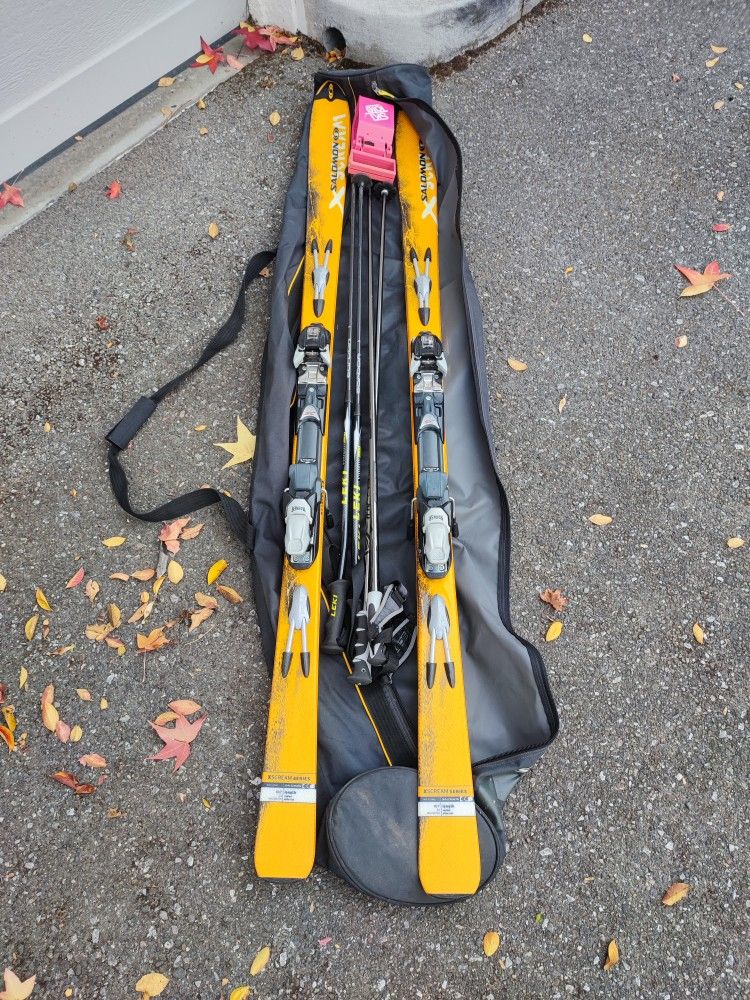 SALOMON X Scream Series Skies With Bag And Binders