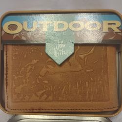  BILL FOLD LEATHER WALLET W/ COLLECTIBLE TIN