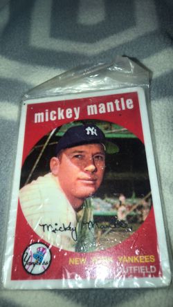 Mickey Mantle limited collectors edition player card