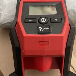 Milwaukee, M12 compact Inflator new  70.00