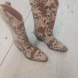Women's Roses & Skulls  Wedge Mid-Calf Western Bootss