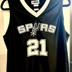 San Antonio Spurs Basketball NBA Jersey - Youth Large