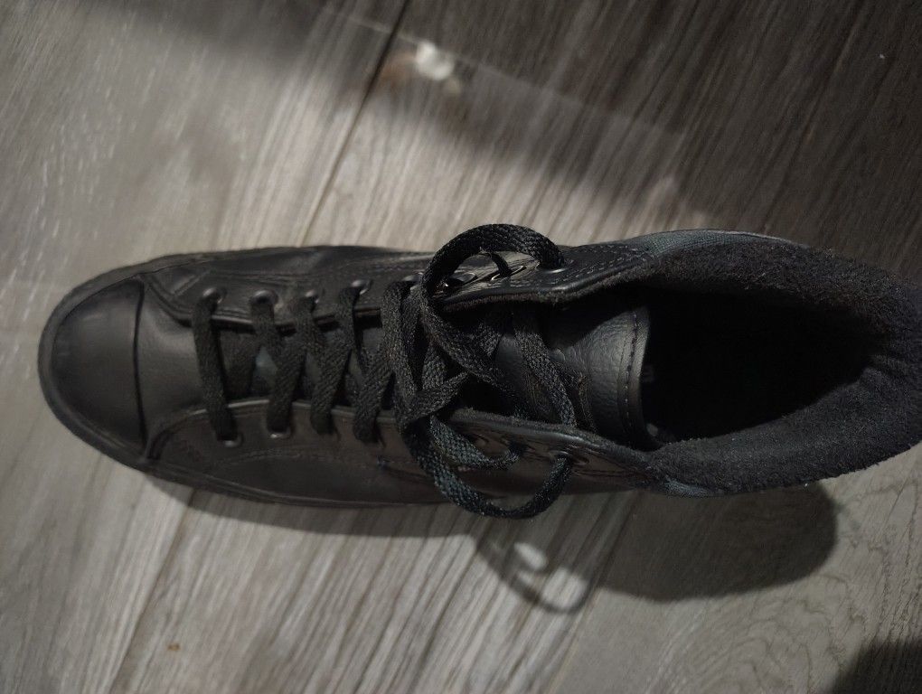 Converse,Men's.. Good Condition