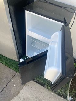 Mini Refrigerator