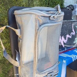 pet carrier/bag