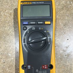 Fluke 77 IV Multimeter Like New