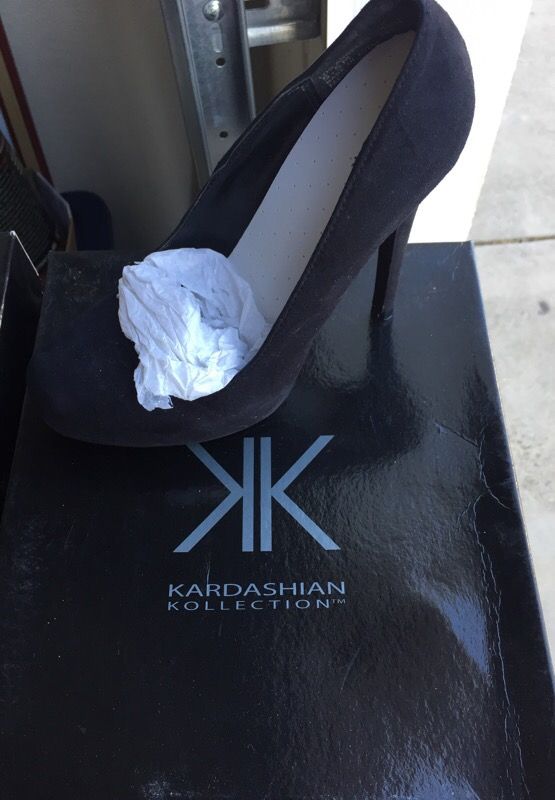 Kardashian kollection heels