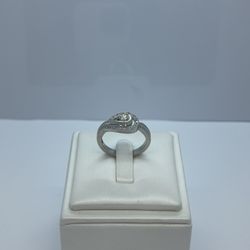 10k Gold Diamond Ring.