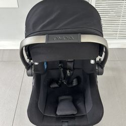 Nuna Pipa Infant Car Seat  