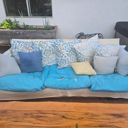 Free Outdoor Sofa