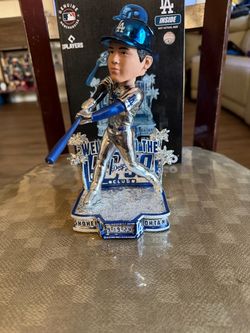 Dodgers bobble head Shohei Ontani.