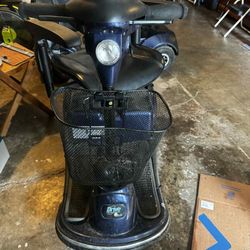 Daytona 3 Scooter