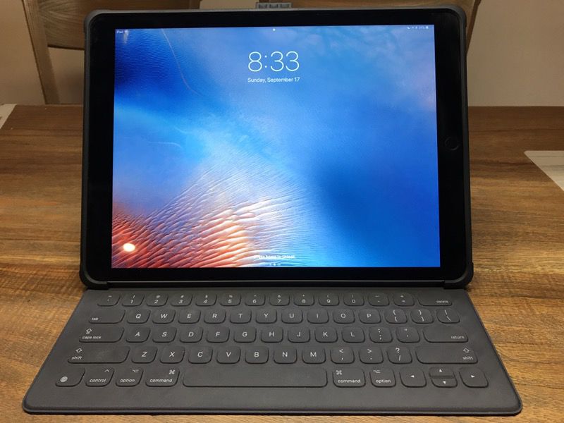 iPad Pro 12.9 + Smart Keyboard + Urban Armor Gear case/stand