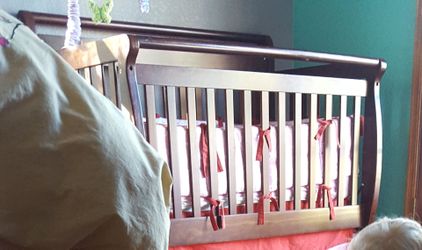 Wooden crib