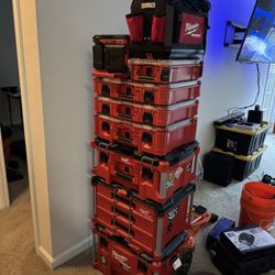 Milwaukee Pack Out Tower