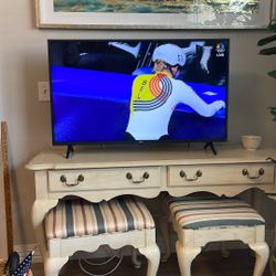 LG 43” TV
