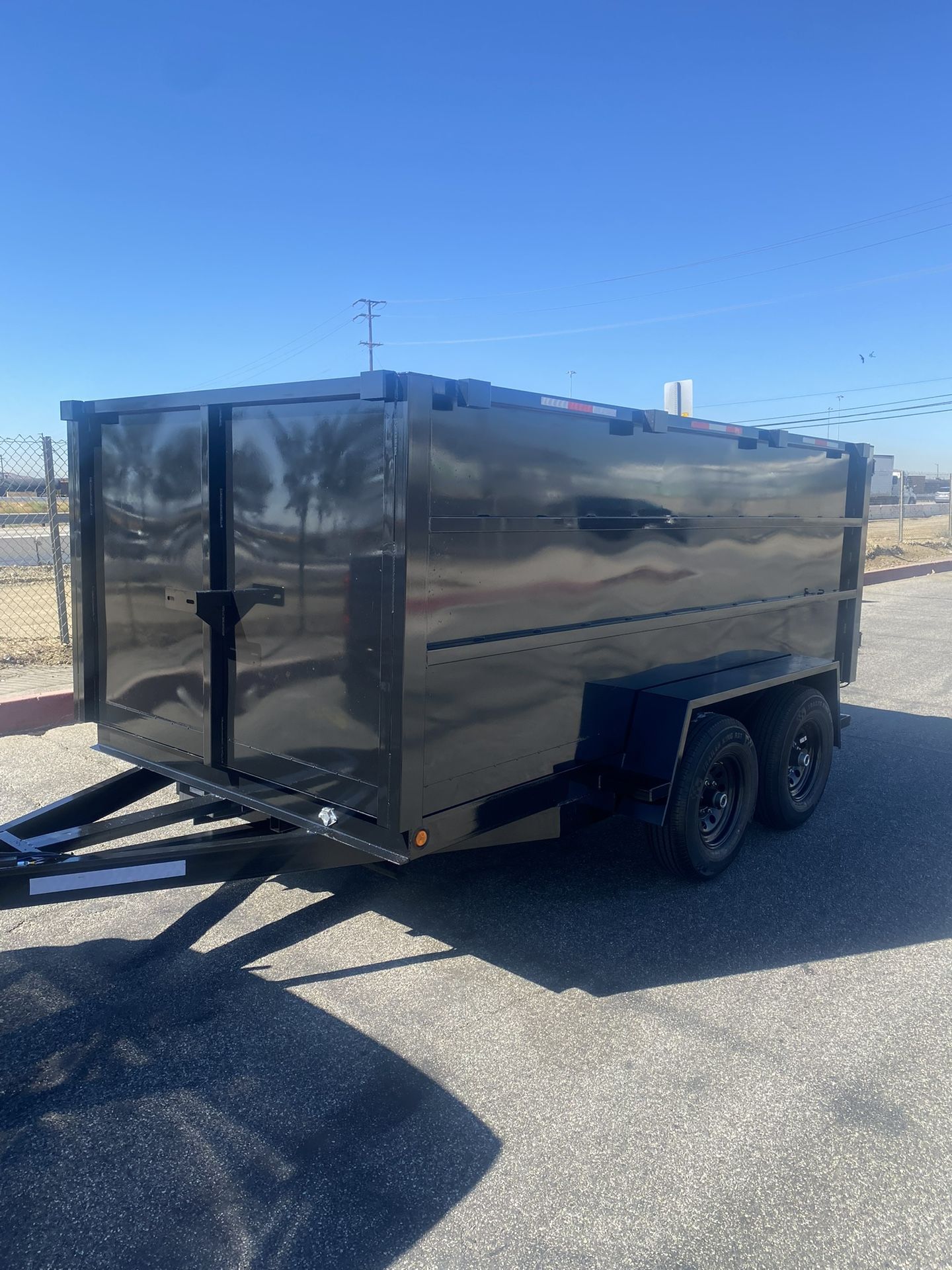 Hydraulic Dump Trailer