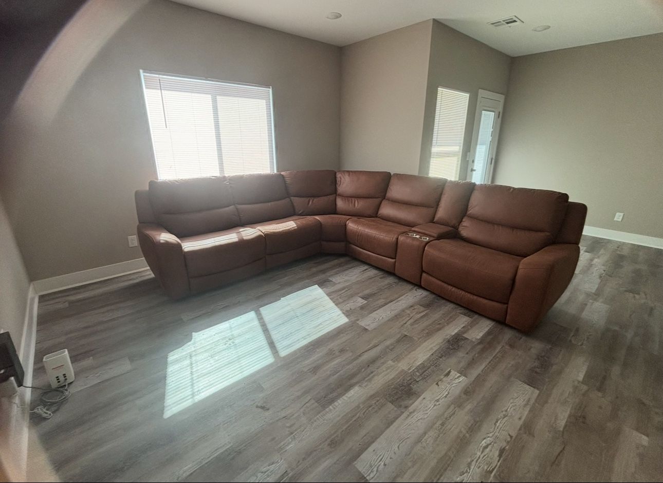 Sectional, End Seats Recline 