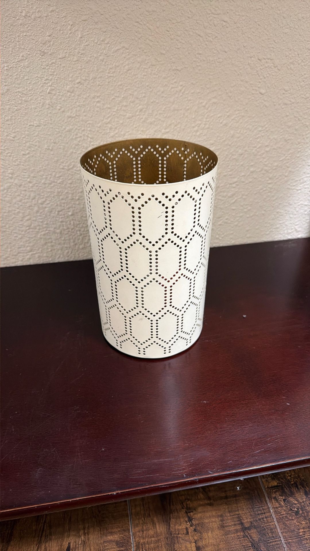 Candle Holder