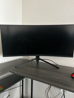 Curved 3440x1440 monitor 165hz
