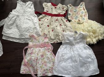 Girls Dresses 3-5Y Like New 