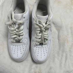 Nike Air Force 1 White Sneaker 