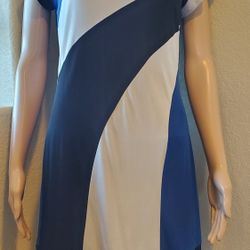 AA studio Multicolor Dress M size 6P  pattern color block Sheath blue grey 

Excellent Pre-owned condition. No signs of wear

Size 6P 

Beautiful patt