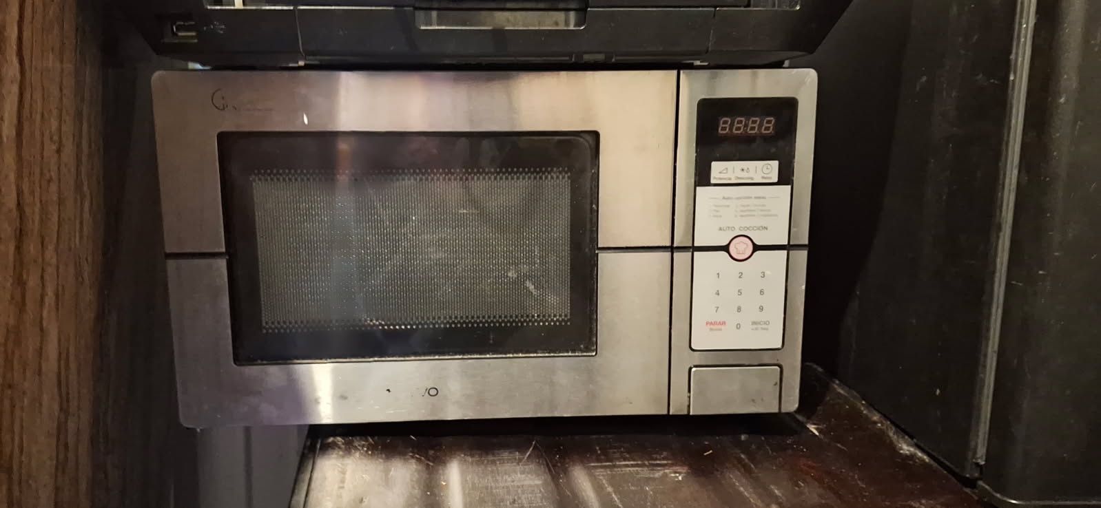 Microwave