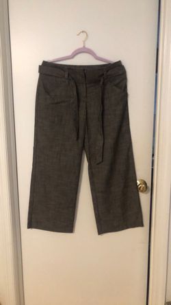 Gray Plaid Wide-Leg Cropped Pants