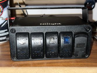 Rocker Switch With Voltage Meter And Fast Charger