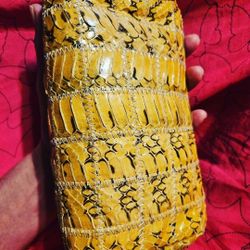 Vintage 1970s Yellow Snakeskin Zipped Pouch Purse Small